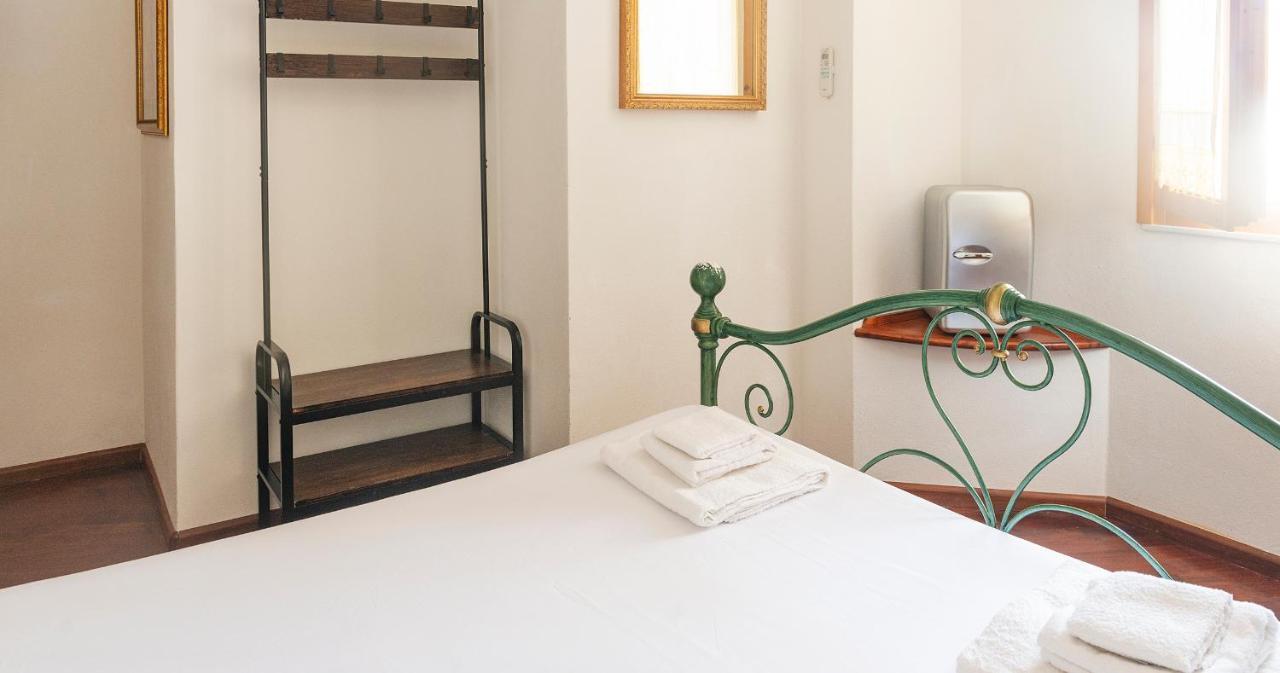 Hotel Welcomely - Bed And Dream Alguer Exterior foto
